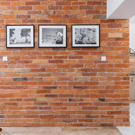 Apartments Osiedle Szkolne Cracow By Noclegi Renters Krakow Bagian luar foto