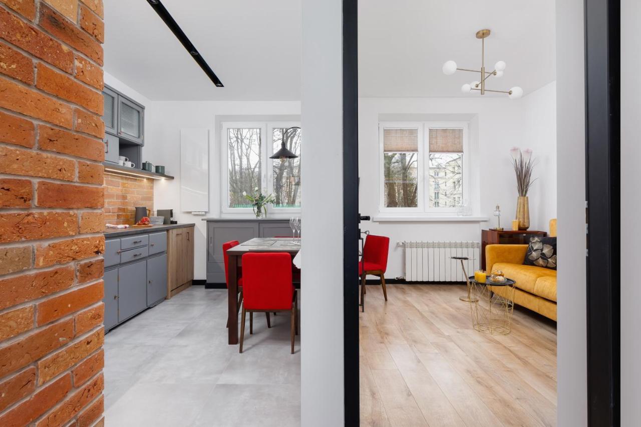 Apartments Osiedle Szkolne Cracow By Noclegi Renters Krakow Bagian luar foto